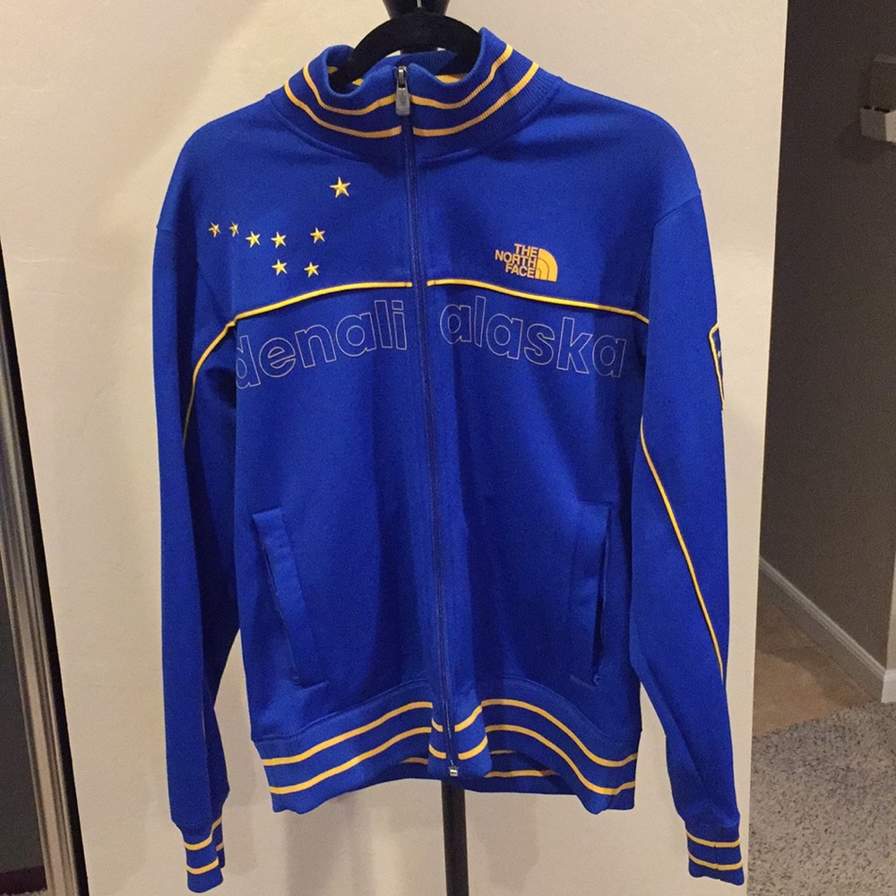 Blue & gold North Face Denali alaska jacket, sizeM